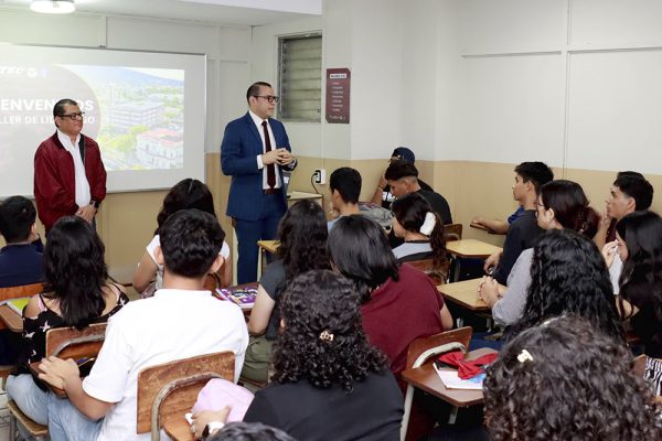 Inicia taller de liderazgo dirigido a estudiantes de educación media